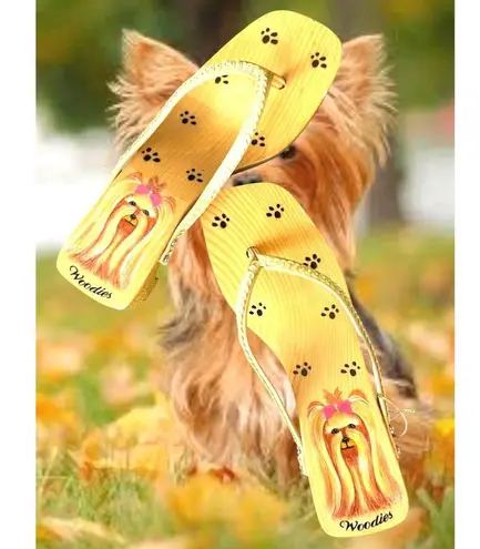 Woodies Yorkie Sandals Size 6 Heels Paw Print Throngs Long Hair Dog Pet READ Tan