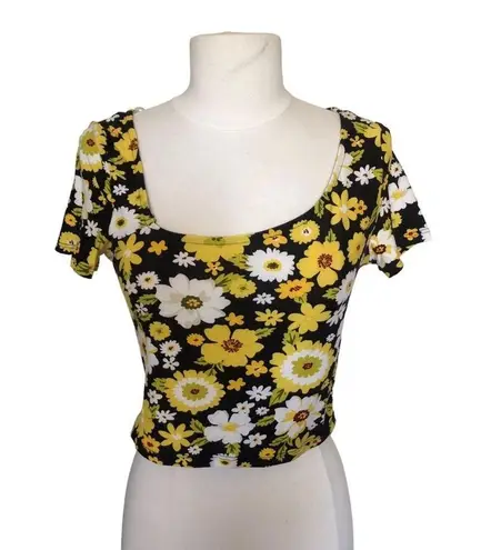 Derek Heart  NWOT Short Sleeve Retro Yellow Black Floral Print Crop Top Small