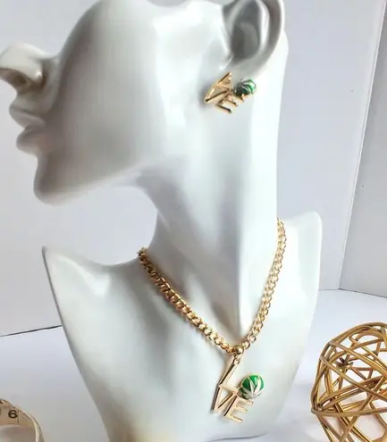 Love Mary Jane Pot Leaf Necklace Set 420 Green