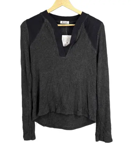 New LAMade Top Gray Ribbed Knit V Neck Long Sleeve Womens Small Black