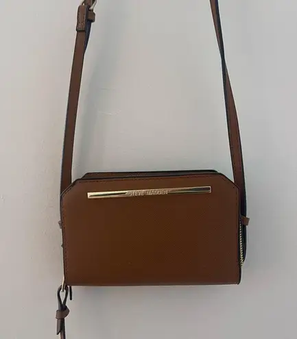 Steve Madden  brown purse wallet