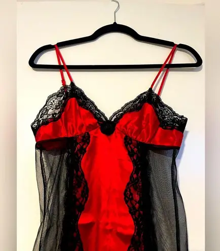 Frederick's of Hollywood Vintage Frederick’s of Hollywood Red Satin and Black Lace Sheer Whimsigoth Slip