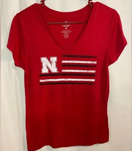 Colosseum NEW Nebraska Cornhuskers NU Huskers Red  Short Sleeve‎ Shirt Women's L