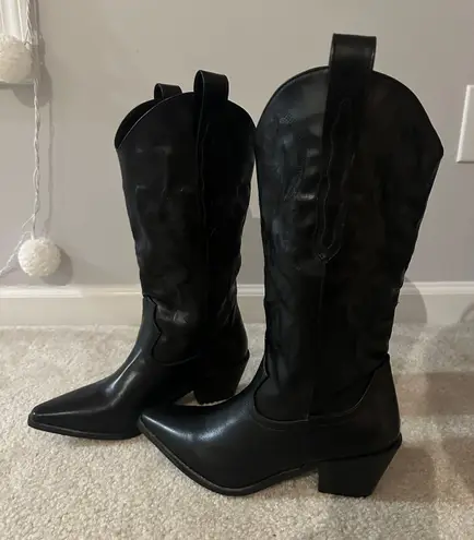 Black Cowboy Boots Size 9