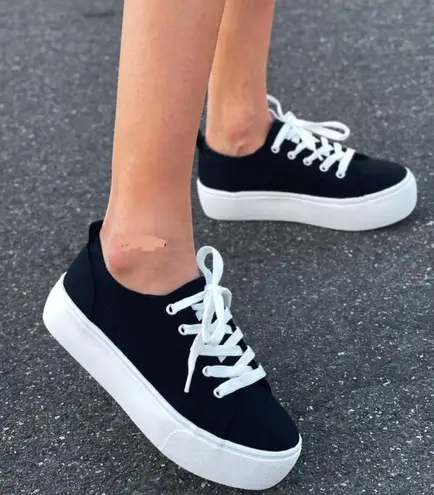 Soda Black Canvas Lace Up Sneaker 