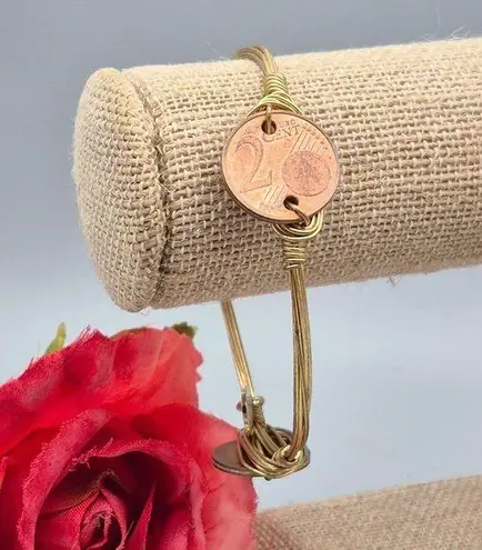Bourbon and Boweties Bourbon & Bowties Gold Tone Bangle Bracelet 2 Cent Euro Coins Wire Wrap Unique