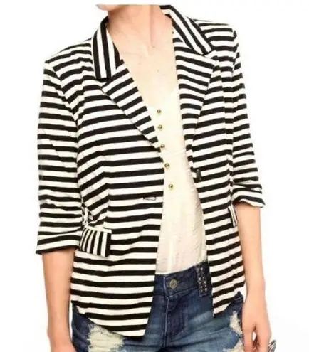 Monteau  Black/White Striped Knit Blazer. Size Medium.