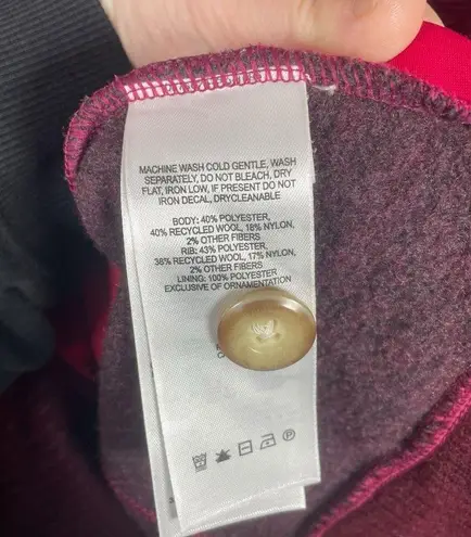 Mountain Hardwear Sarafin Wool Blend Button Cardigan in Magenta Size M