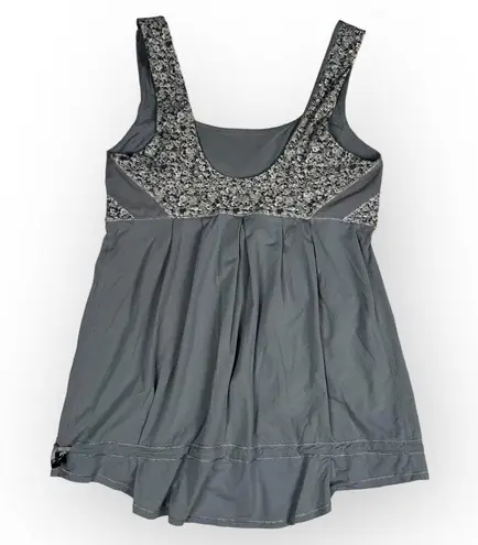 Lululemon  Elevate Tank Ambient Grey Petite Fleur Silver Spoon Tank Top Size 6