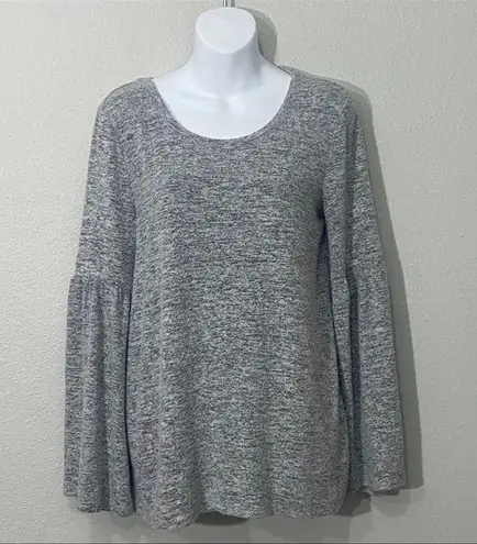 Chelsea & Theodore Grey/Gray Flare Sleeve Top Size Small Gray