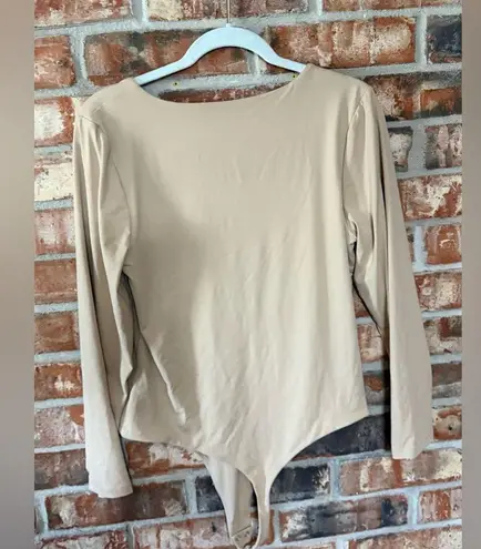 Nuuds oat scoop neck Long Sleeve Bodysuit Tan Size XL