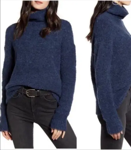 Treasure & Bond ✨ Bouclé Funnel Neck Pullover✨