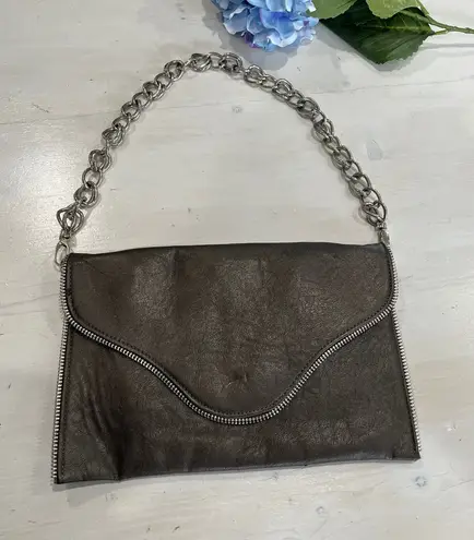 Sondra Roberts Zipper Trim Chain Strap Clutch Bag Evening Party Purse - Image 1