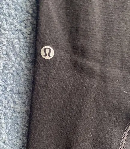 Lululemon Leggings Black with rubbing details