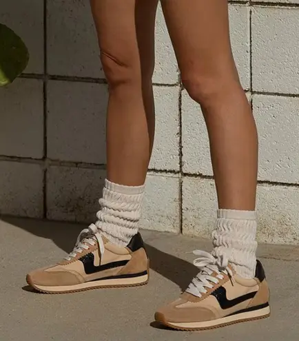 DV by Dolce Vit Dolce Vita Sneakers - Image 1