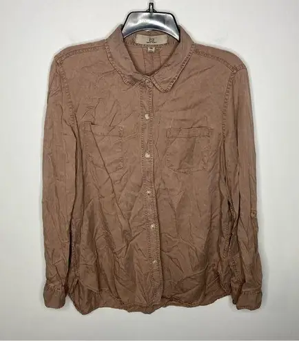 Thread and Supply  basic brown button down shirt size large