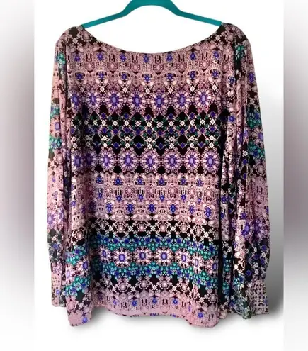 Jennifer Lopez  Boho detailed tunic