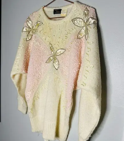 Vintage Grandma White Pink Crewneck Floral Embellished Design Sweater Size M Size M