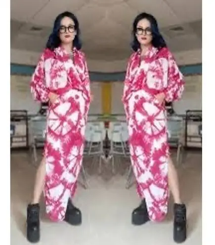 S/W/F Pink Magenta Tie