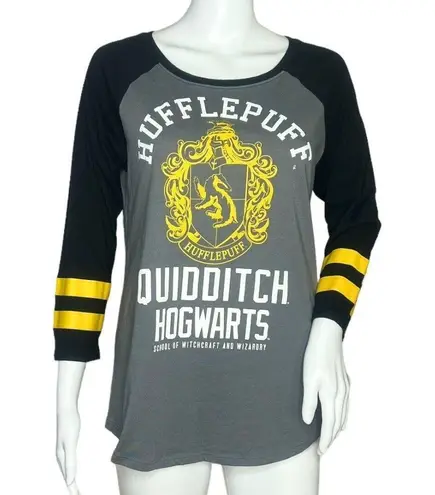 Harry Potter Women’s Hugglepuff Raglan Tee Gray White Quidditch Hogwarts Size M Black Size M