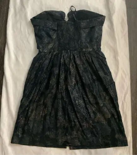 Staring At Stars Urban Outfitters Strapless Tapestry Zip Dress 4 Metallic Floral