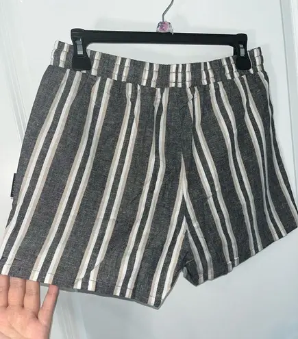 Little Bipsy NWT Striped Drawstring Casual Cargo Shorts with Pockets Sz S Gray
