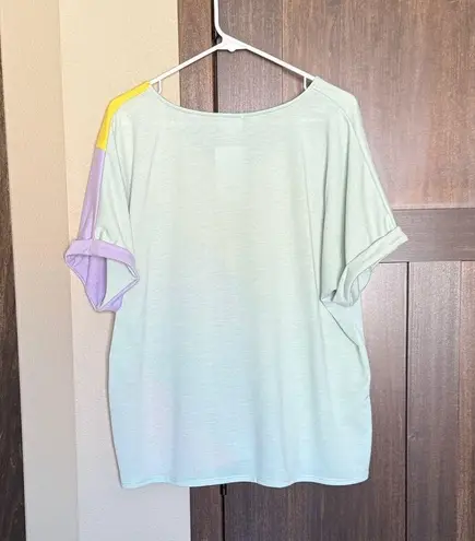 BiBi Women’s Oversized Color Block Rolled Short Sleeve T Shirt Size Medium NWT Pink