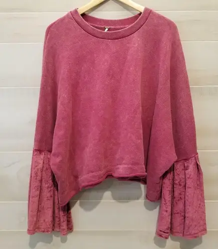 Free People {M}  Sleeves Glorious Sleeves Velvet Sleeves on Sweatshirt Body