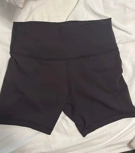 Lululemon Wunder Train High-Rise Short 6”