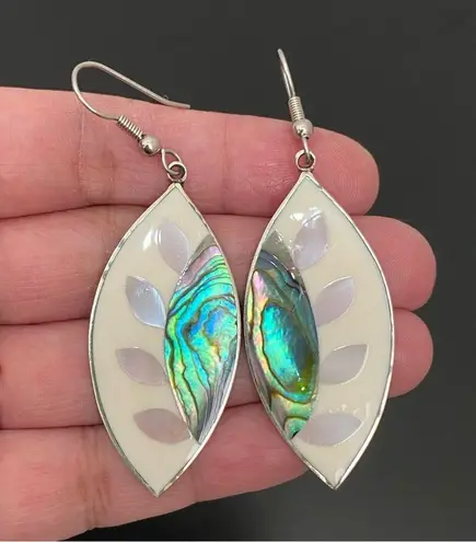 Vintage Alpaca Mexico Handcrafted MOP Abalone Inlay Mexican Silver Earrings 7g Green