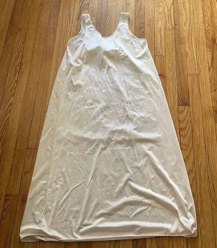 Vintage Lorriane Long Sleeveless Nightgown light pink size M Size M