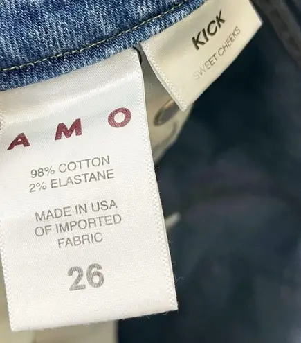 AMO Kick Crop Jeans in Sweet Cheeks Distressed Raw Hem Mid Rise Women’s Size 26 Blue