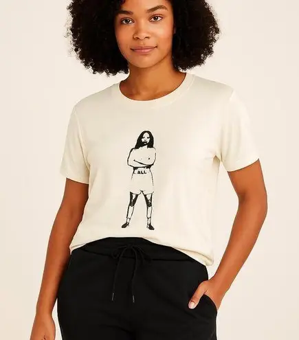 Laila Ali Women’s M Cream Graphic Tee Empowerment Boxer Power Stance Black Size M