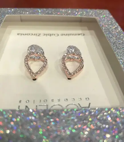 Accent Accessories Accent - Sparkly Tear Drop Earrings - NIB