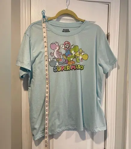 Nintendo Super Mario Size 2XL Light Blue Graphic Print Logo Short Sleeve Tee Shirt Yoshi