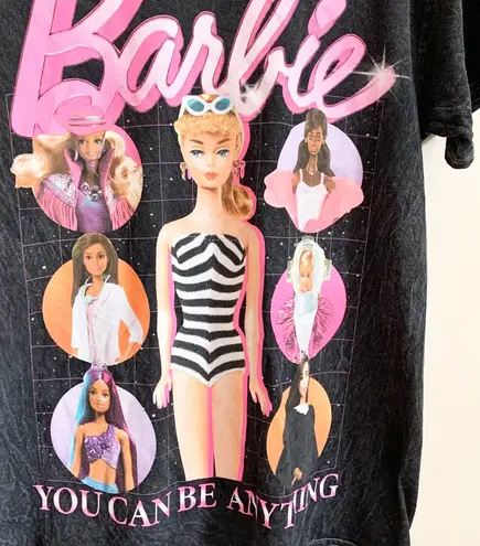 Barbie Gray Acid Wash Graphic Short Sleeves Tee Shirt US Medium Black