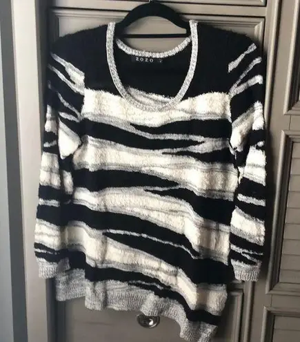 Xoxo asymmetrical sweater size large Black