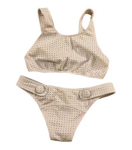 Lisa Marie Fernandez Button