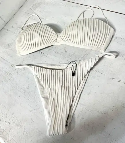 NWT Ostra Brasil Pleated Shell Bikini Top & Nervura Bikini Bottom Off