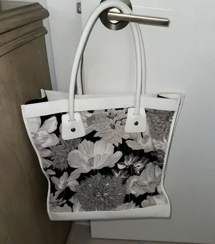 Burberry Floral Tote Bag 