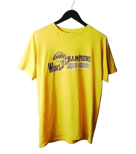 Distressed Vintage 80s Los Angeles Lakers World Champions T Shirt Yellow Medium