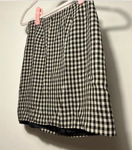 Classic Black and White Checkered Skirt