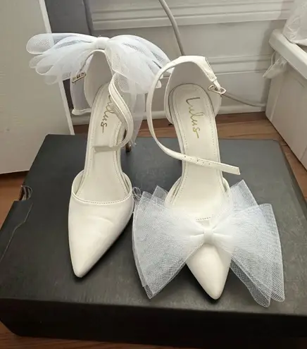 Lulus Tanyay White Bow Heels