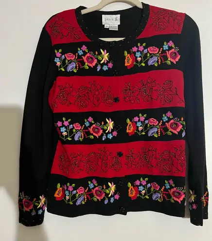 🌹 Just B Floral Embroidered Sweater – Size S – Bold, Artistic, and Beautiful Black