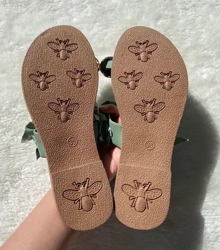 Pearl pineapple ruffle sandals macaron green 8.5