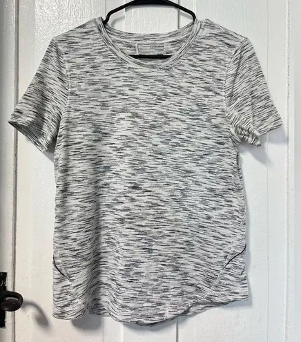 Lululemon  Long Distance short sleeve tiger space dye black and white top