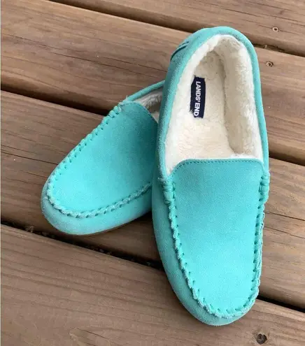 Pretty and comfy LAND’S END loafers 🌸 Blue Size 8