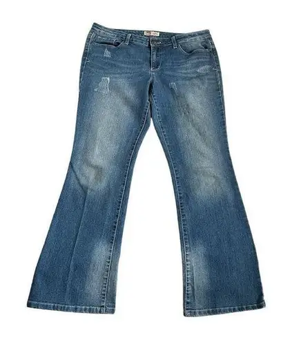 l.e.i. Low rise boot flare leg distressed embroidered denim jeans. Size … Blue