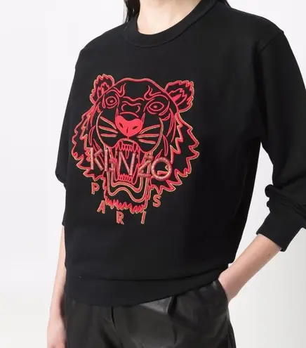 NWT KENZO CNY YEAR OF THE TIGER CREW SWEAT
Black Size XXS