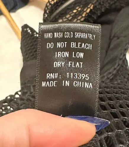 Bizz Women's Fishnet Cocktail Dress Size Small